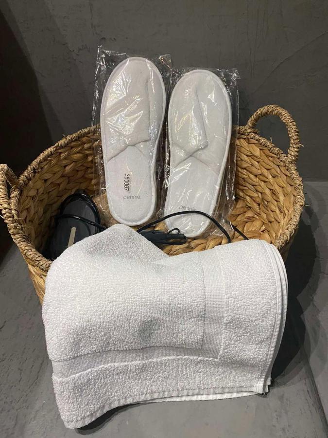 Suite With Garden Agia Marina  外观 照片