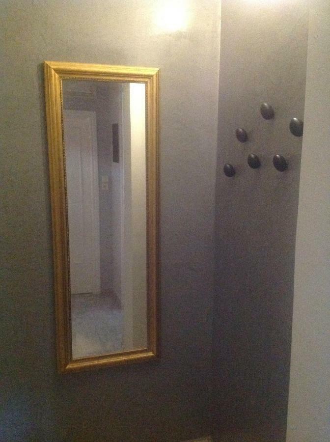 Suite With Garden Agia Marina  外观 照片